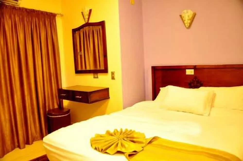 Cairo Hotel 4