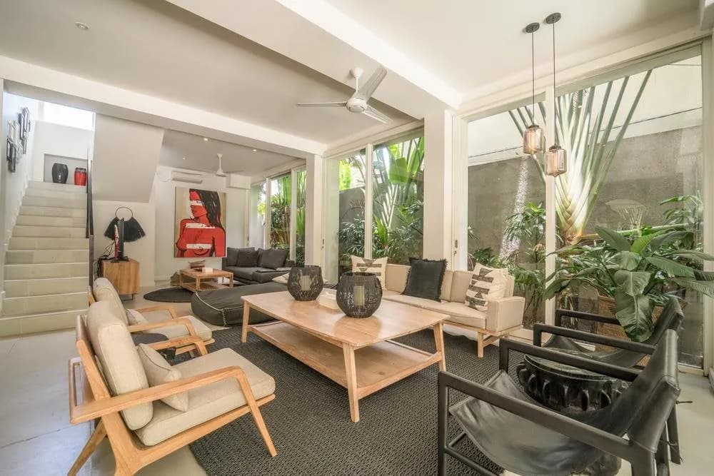 Levi Villa 2