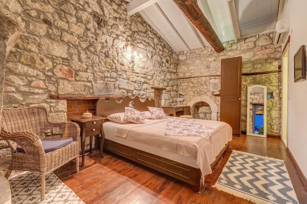 Alacati Eski Ev Hotel 4