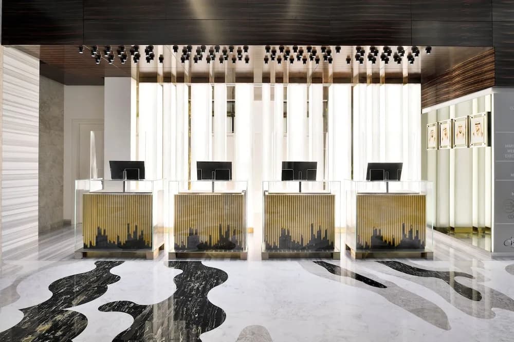 Crowne Plaza Dubai Marina 2