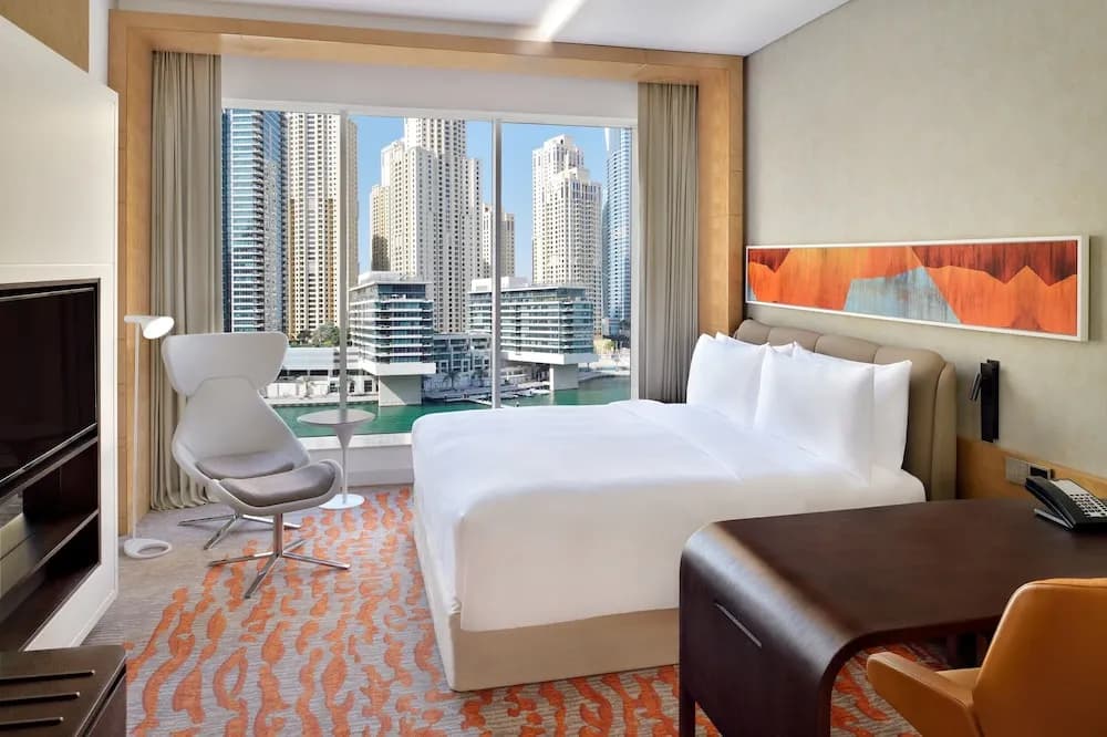 Crowne Plaza Dubai Marina 4