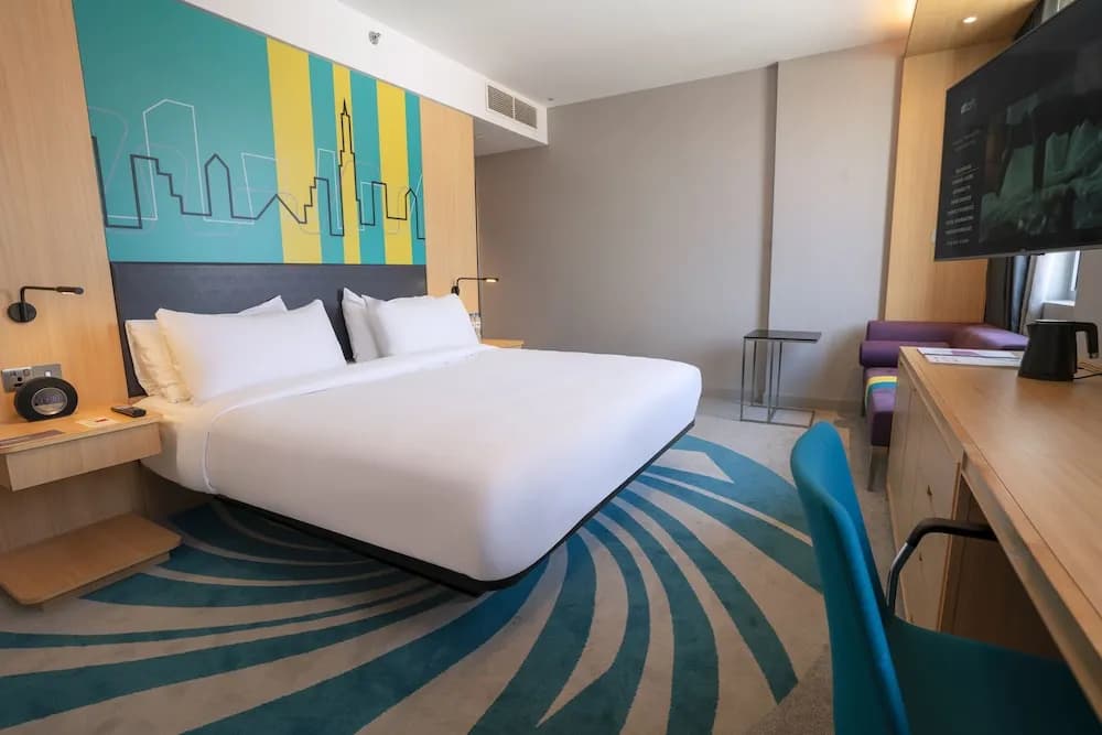 Aloft Dubai Creek 4