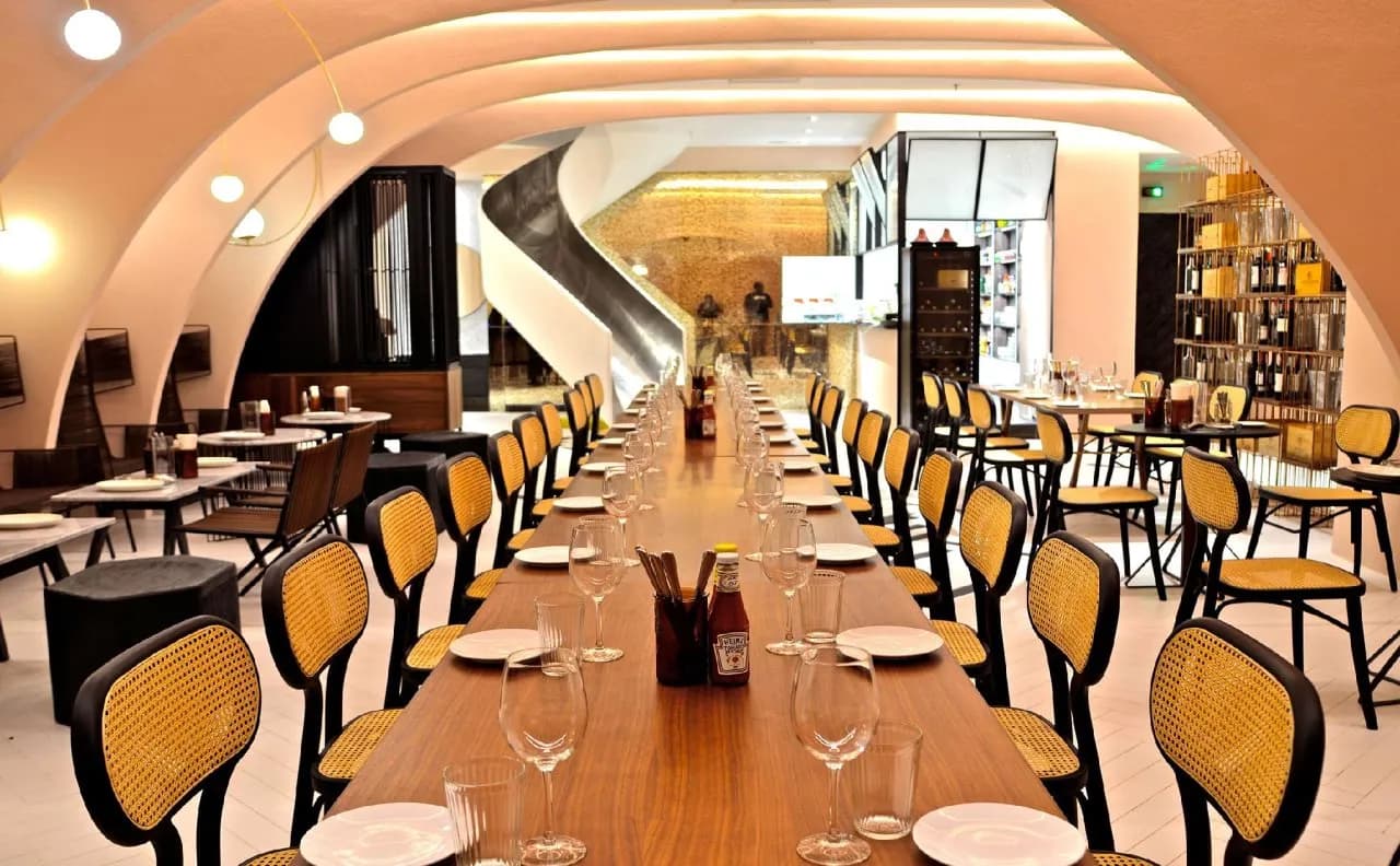 MOV Hotel 5