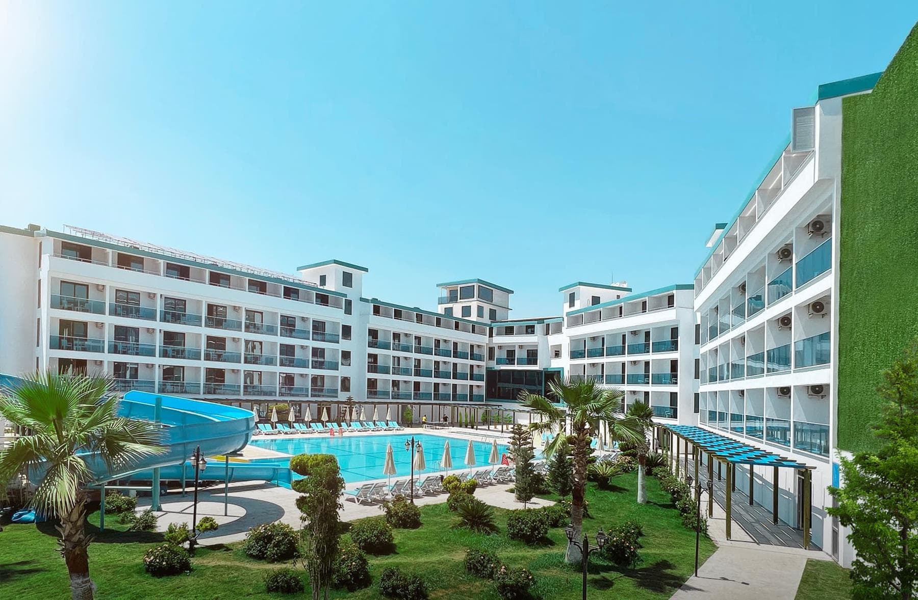 Rizom Beach Hotel 3