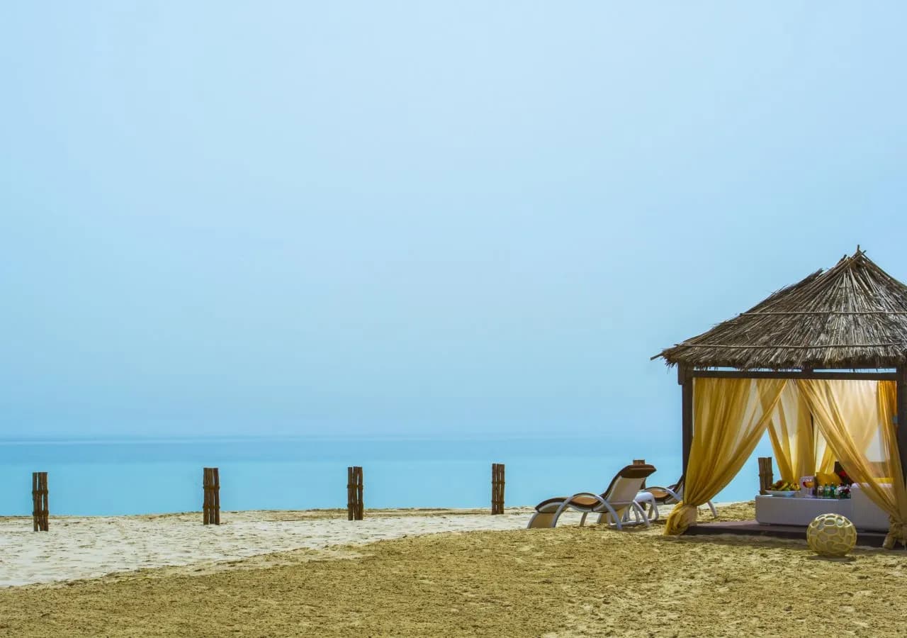 Regency Sealine Camp 4