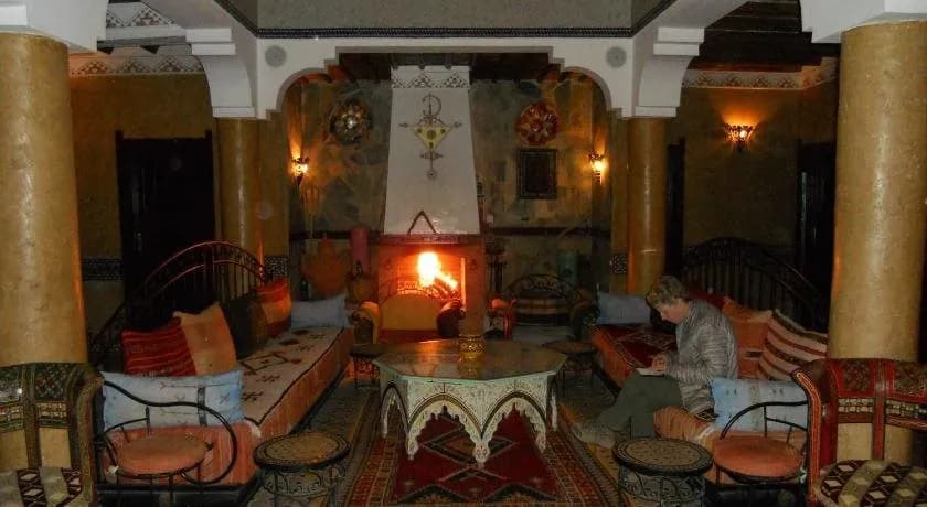 Hotel Salama