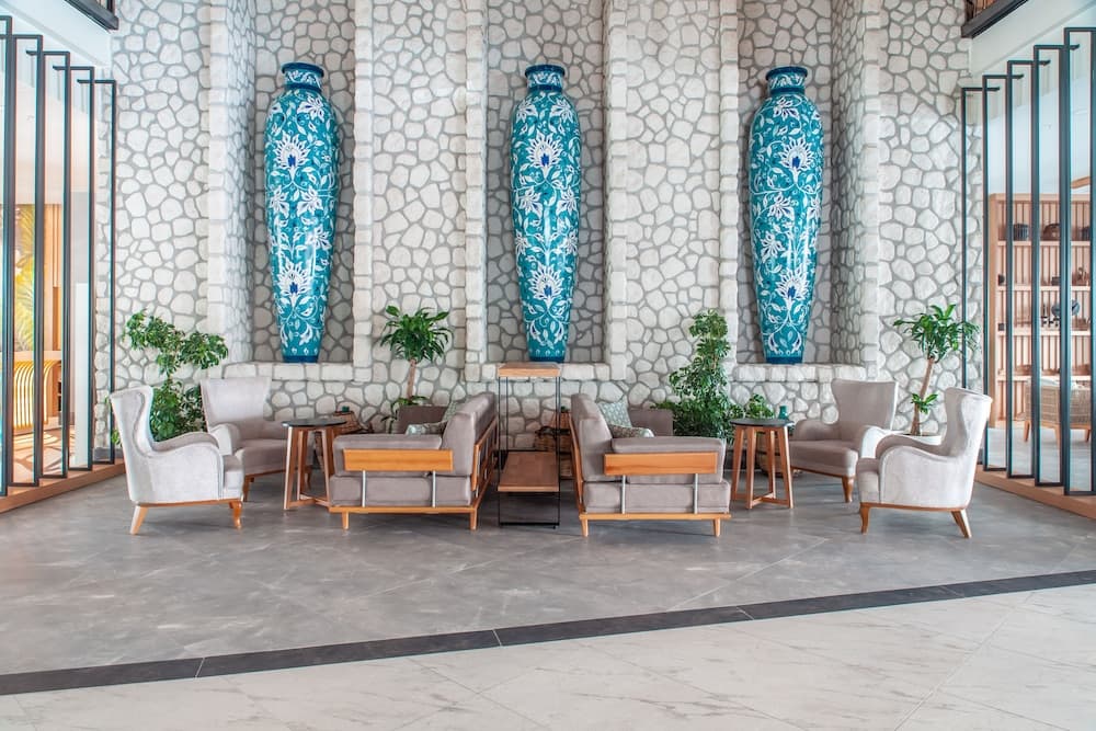 Side Royal Style Hotel 4