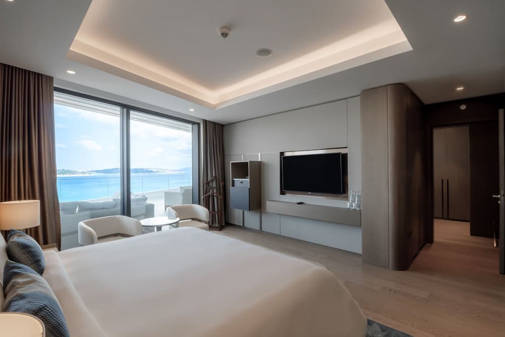 Reges A Luxury Collection Resort and SPA 5
