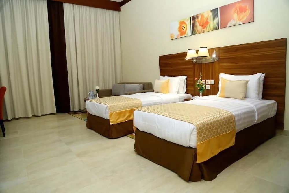 Tulip Al Barsha Hotel Apartments 5