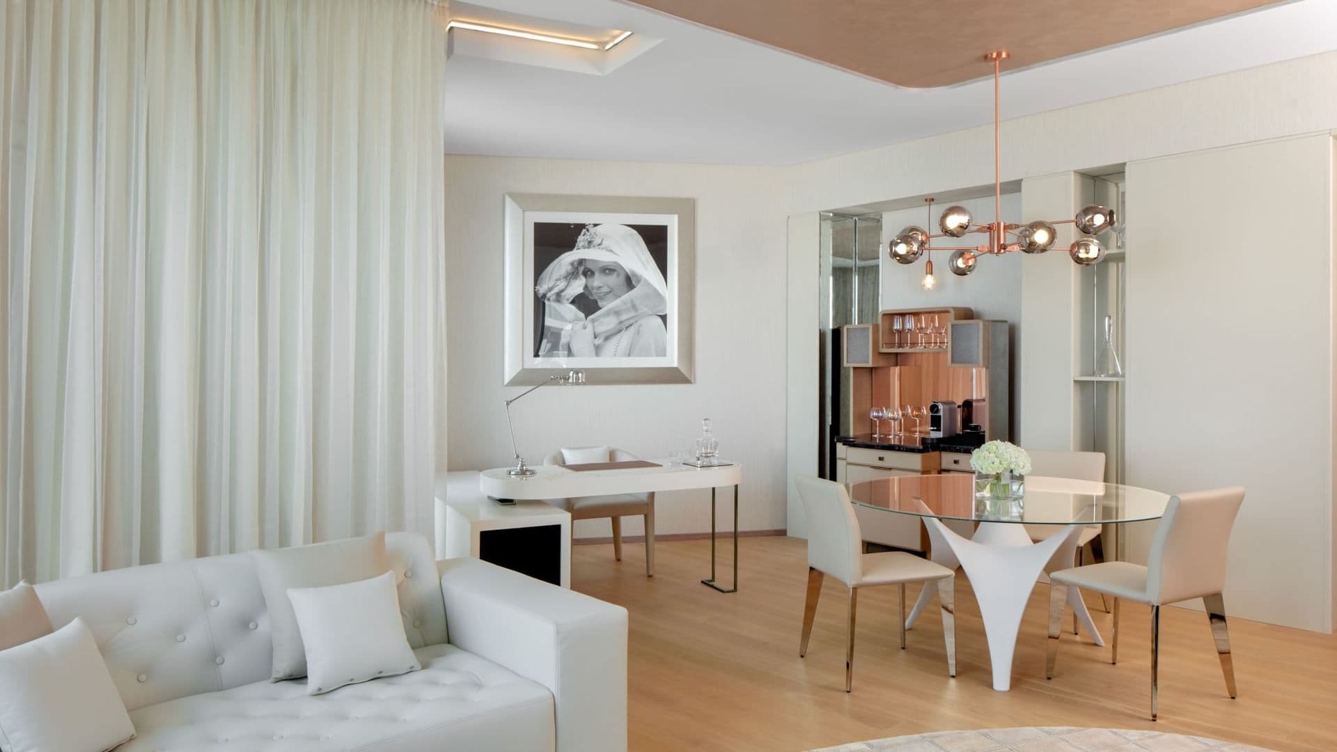 Paramount Hotel Dubai 5