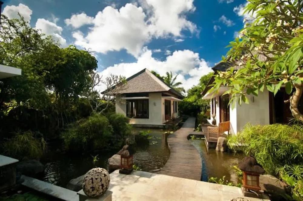 Villa Kaira
