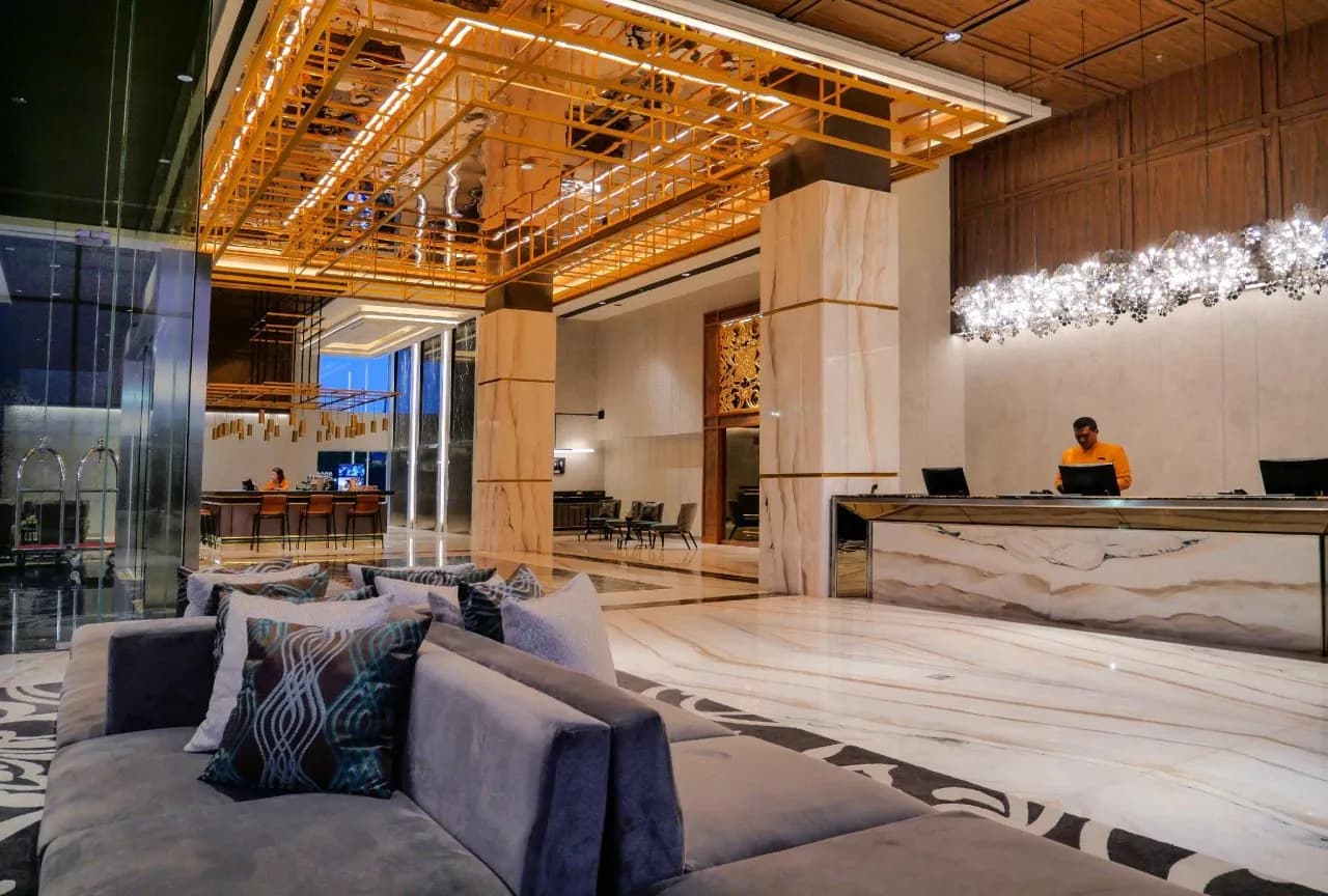 Mövenpick Surabaya City 3
