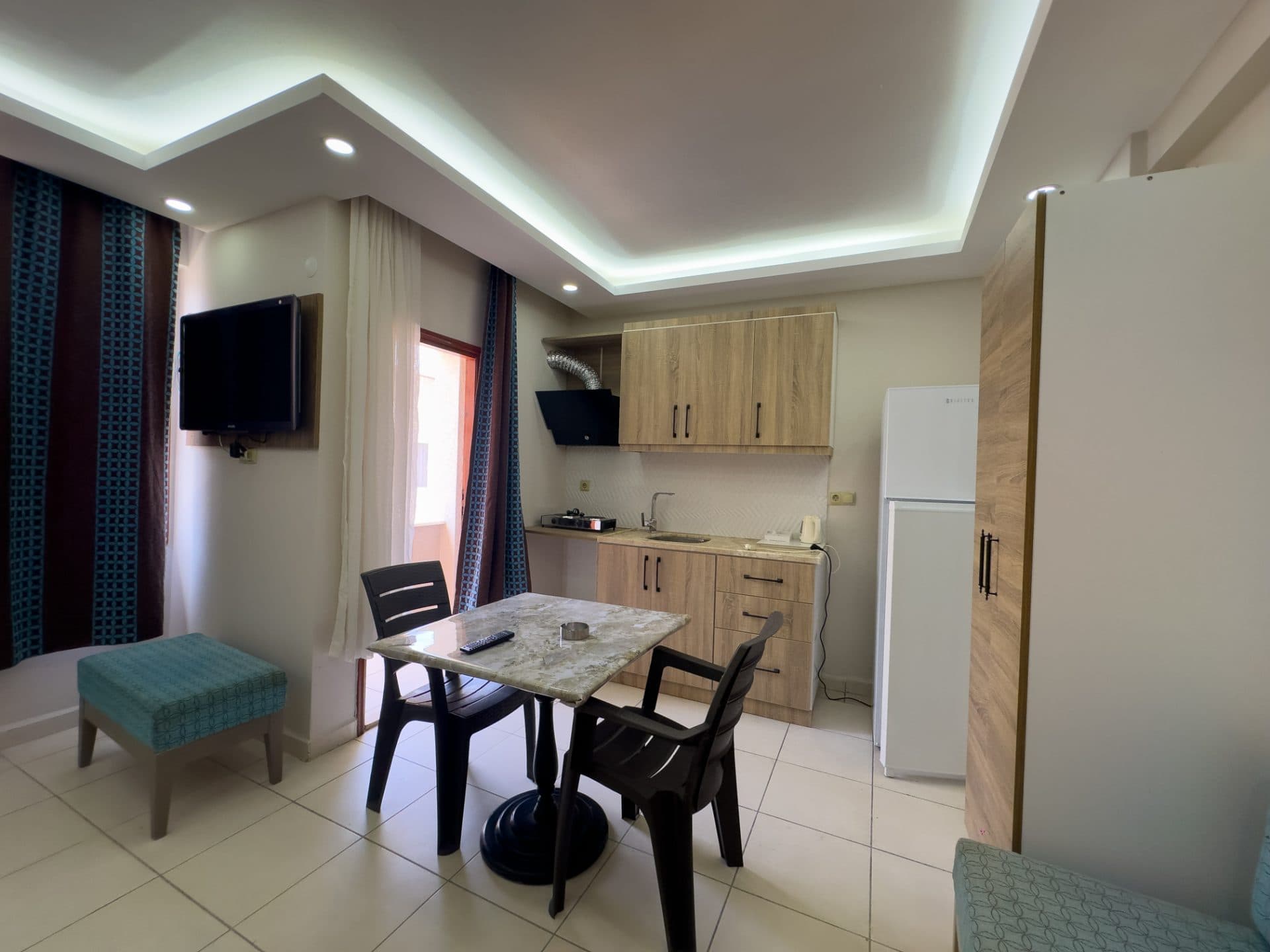 Esma Apart Otel - Stüdyo Daire Mutfaklı