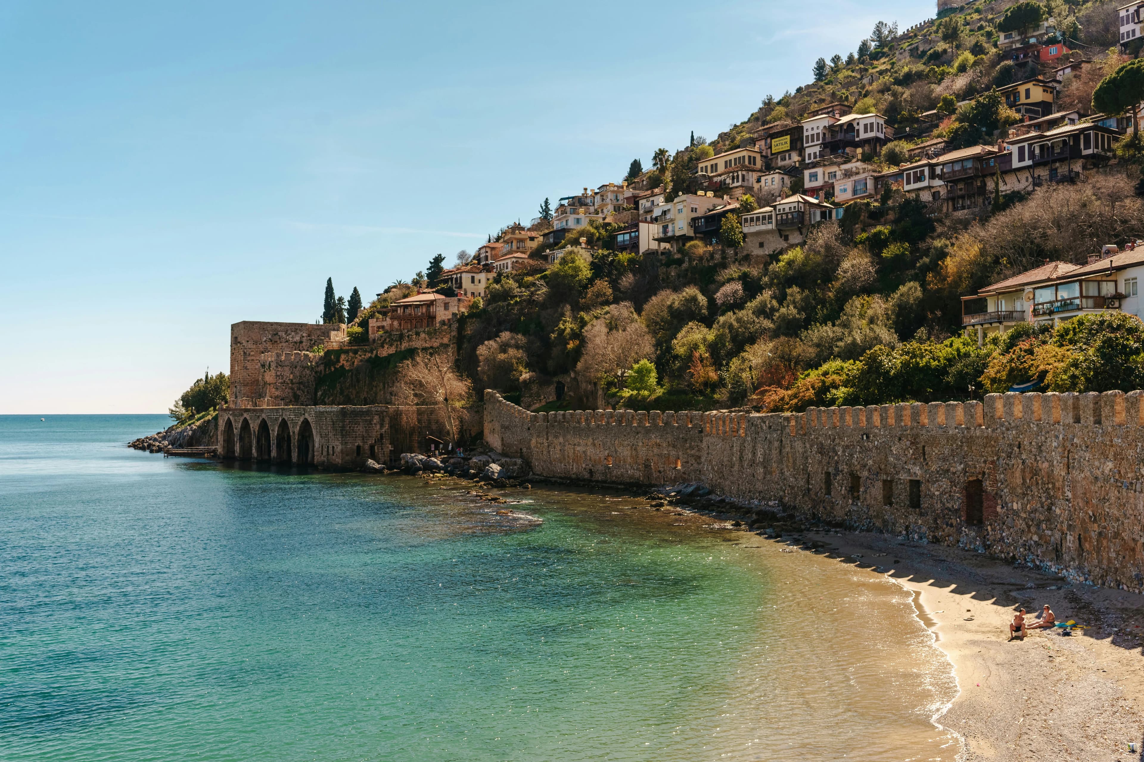 Alanya Kalesi: Selçuklu’nun İzinde Bir Tarih Yolculuğu ve 2026 Gezi Rehberi